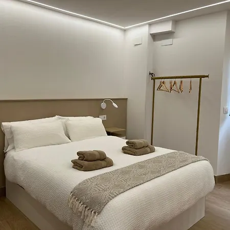 El Doce Del Ferial Ferienhaus Solares