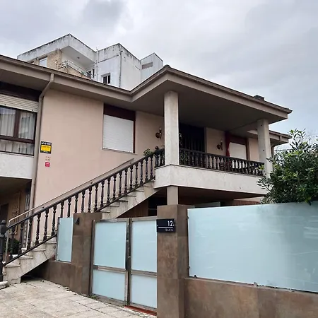 El Doce Del Ferial * Solares