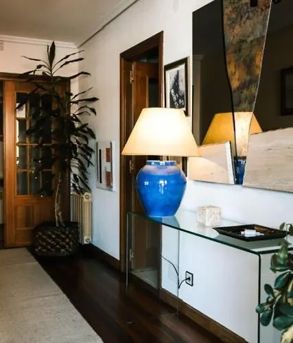 El Doce Del Ferial * Solares